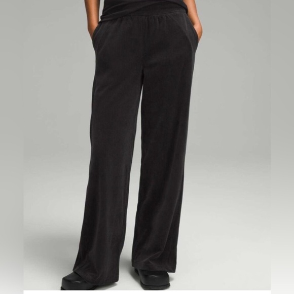 Mondetta Pants - Mondetta Velvet Corduroy Textured Wide-Leg Pants – NWT ✨